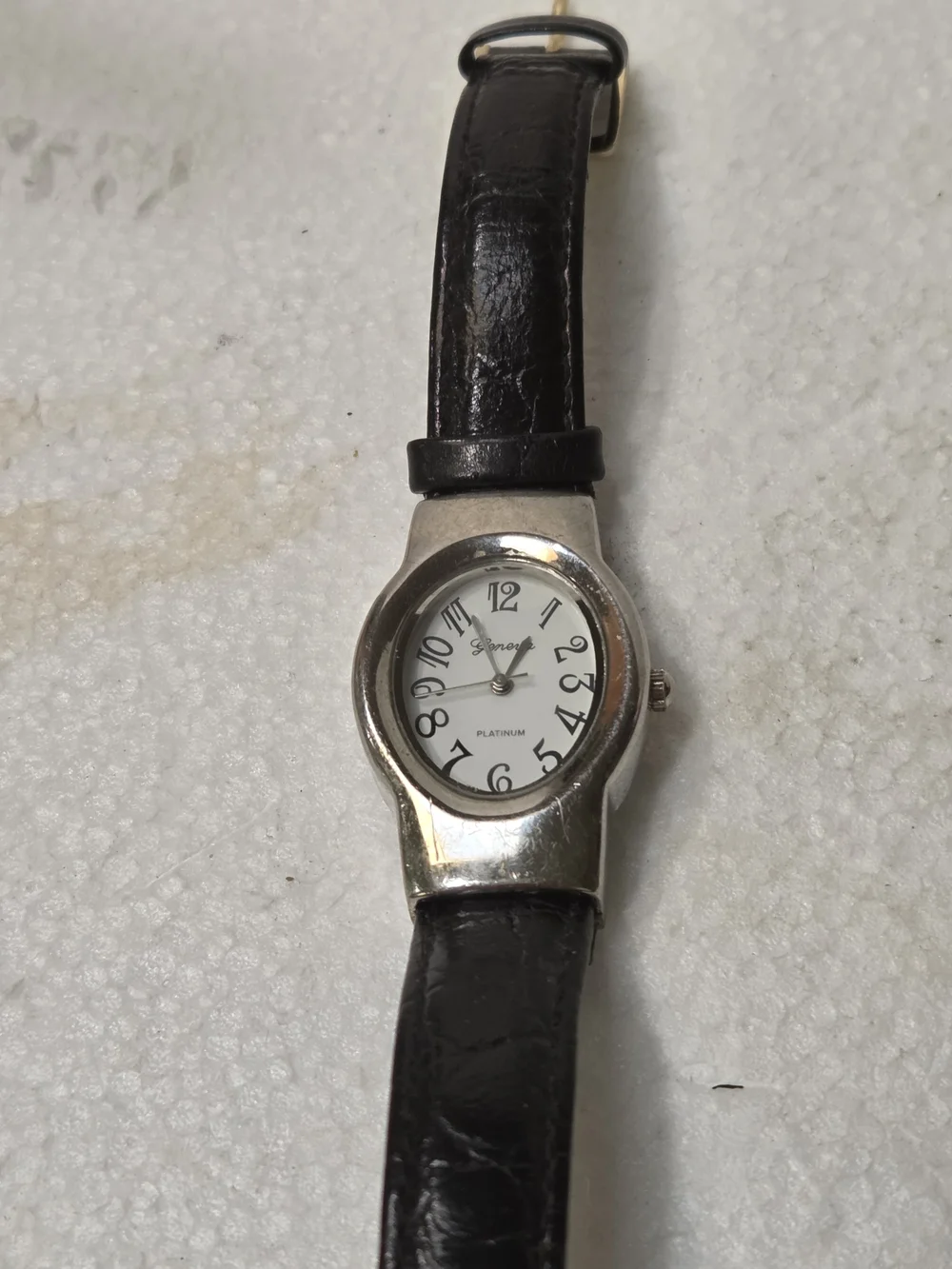 Geneva oval silver