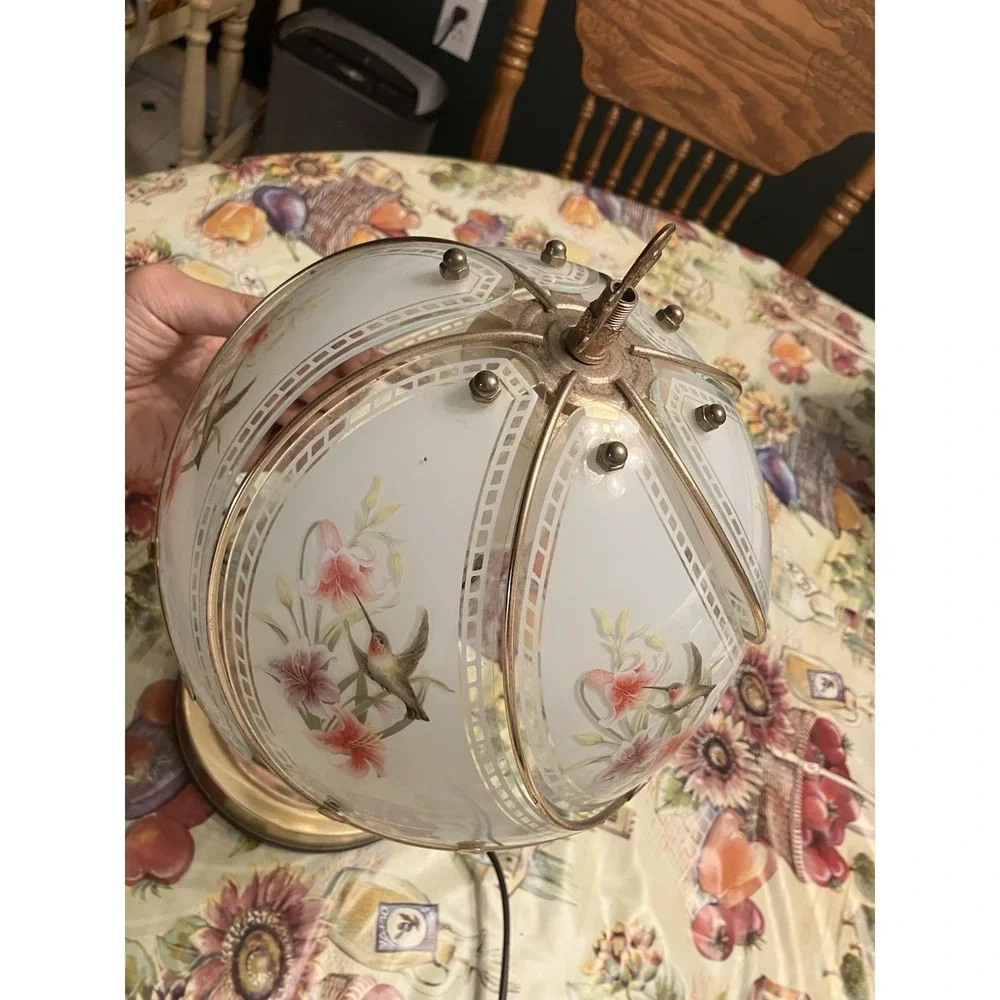 Vtg 3-Way  Gold Tone Touch Lamp with 6 Glass Panels White Floral 14