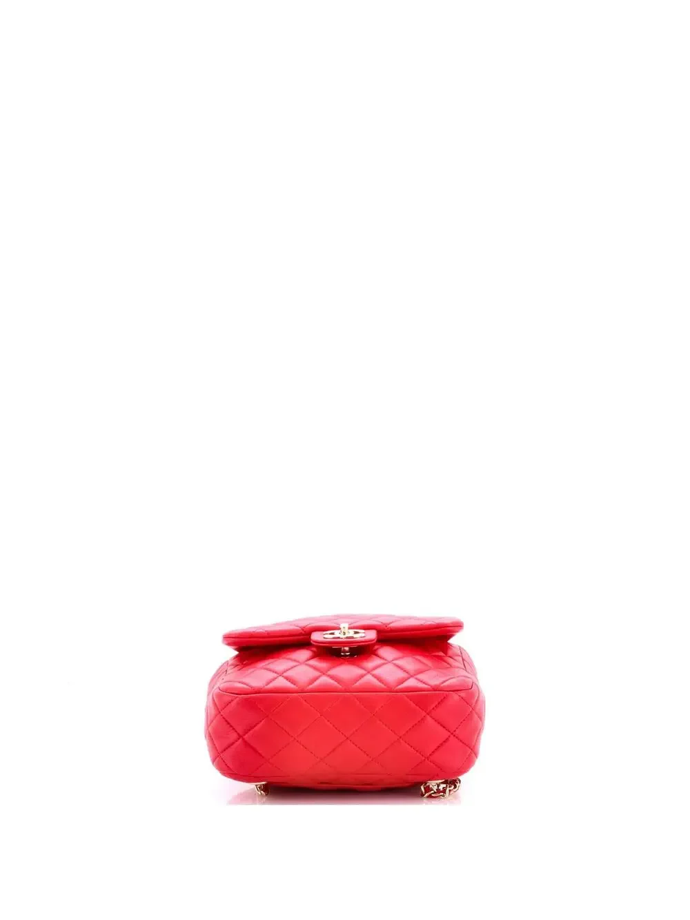 CHANEL elevate your