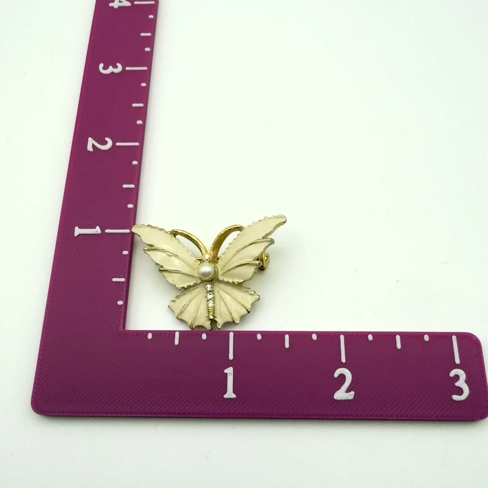 Estate vintage butterfly