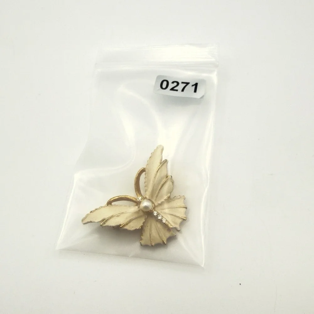 Estate vintage butterfly