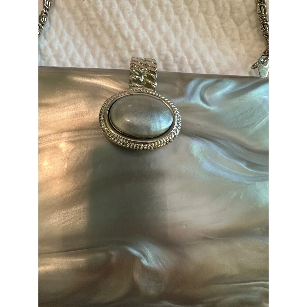 N/A elegant silver