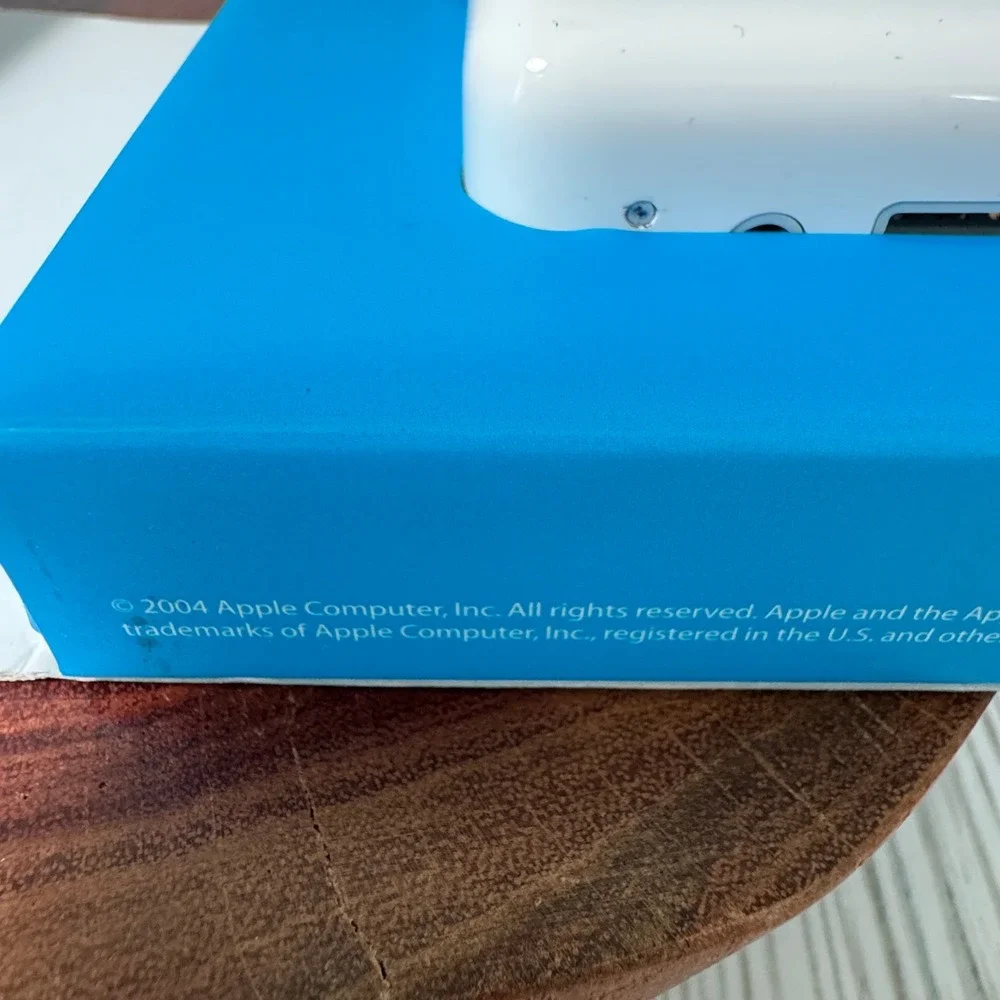 Apple a1084 240v