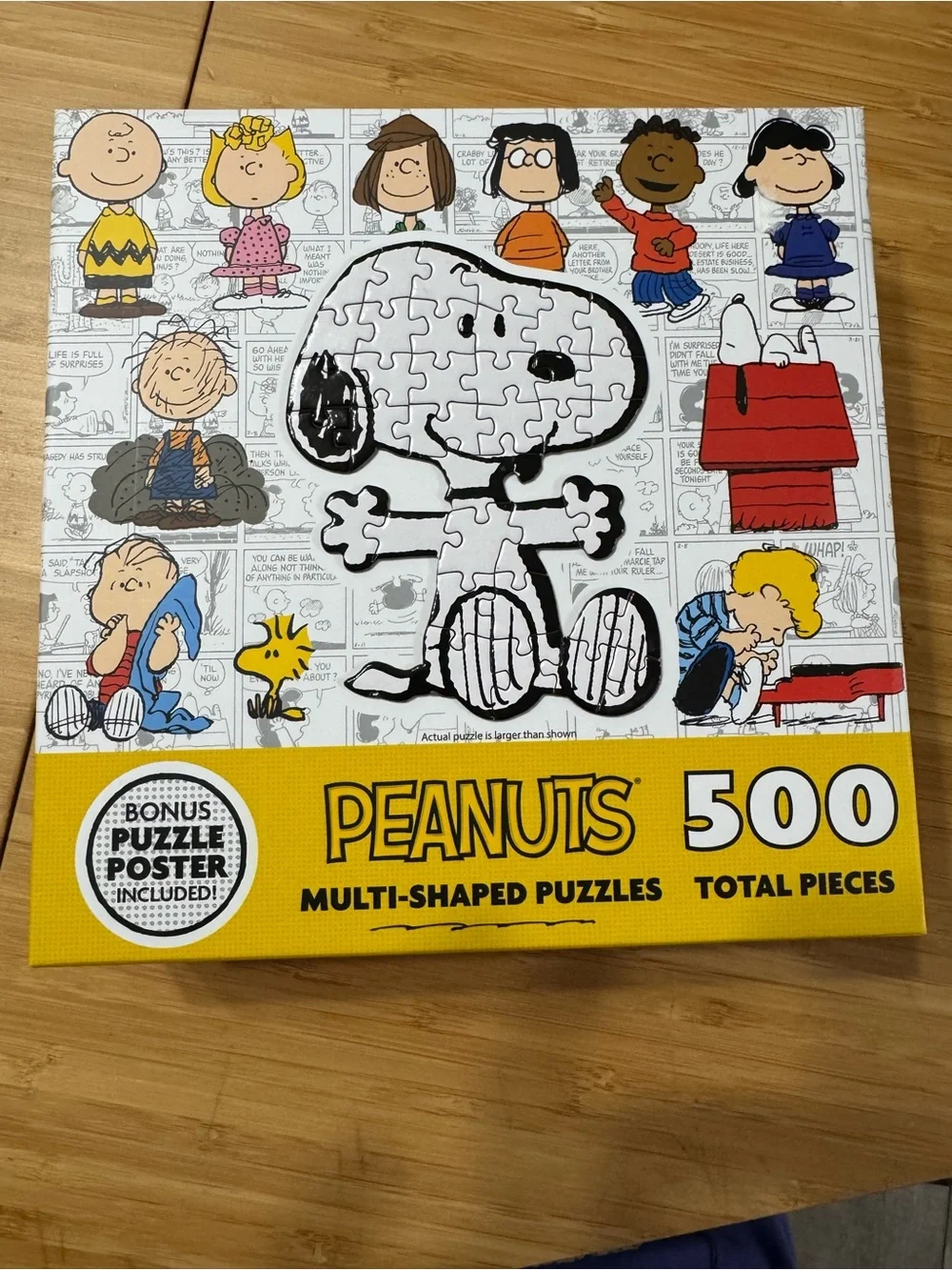 Peanuts Multi-Shaped 500-Piece Puzzle  new with bonus puzzle poster collector