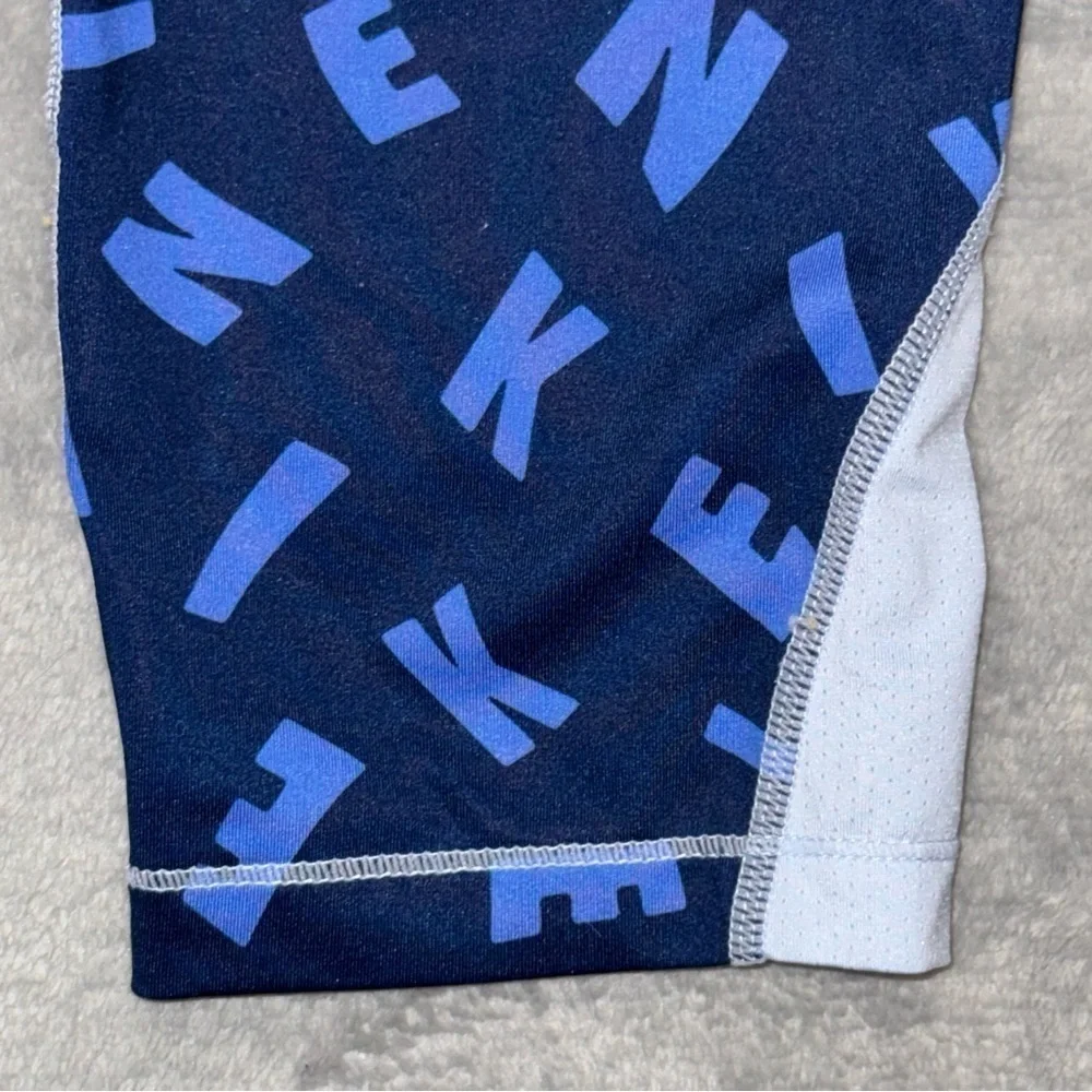 Nike pro blue