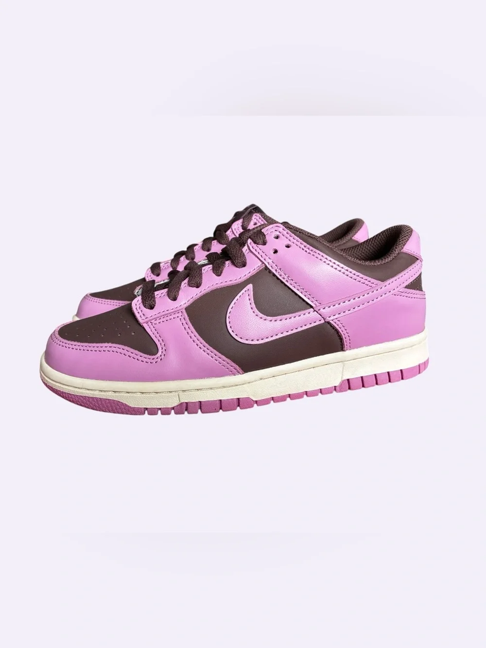 Nike classic low