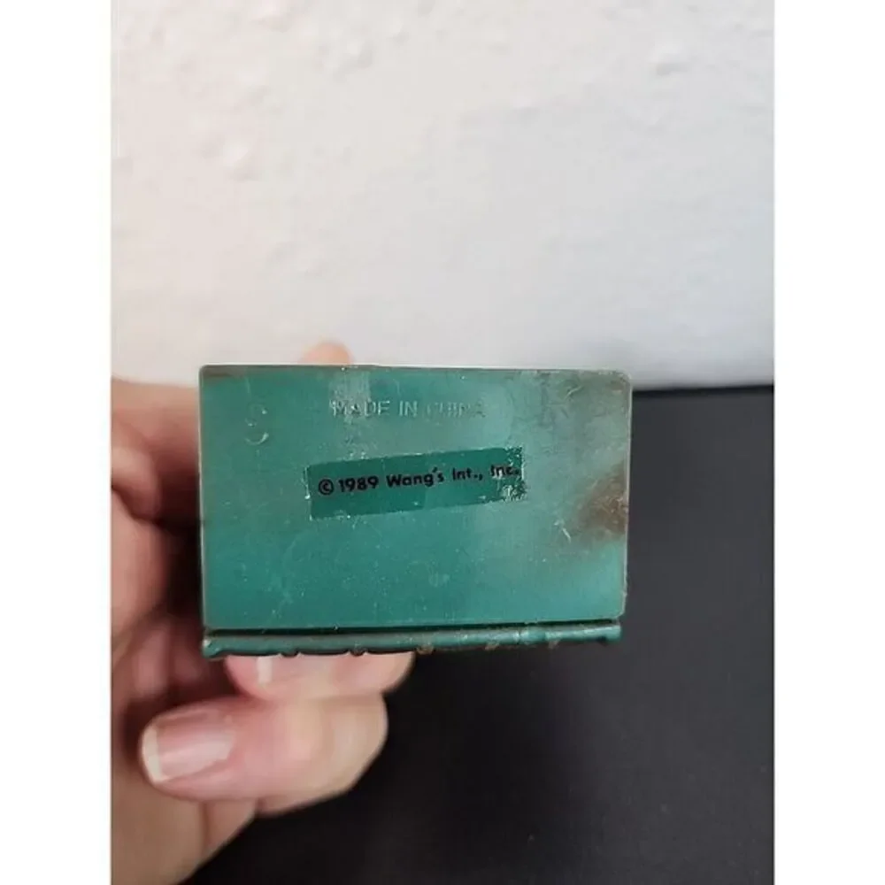 N/A vintage wang
