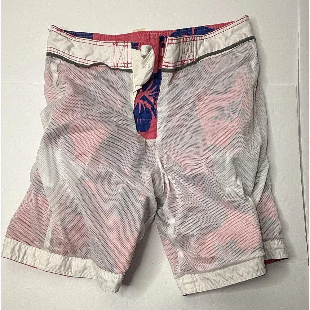 Abercrombie & Fitch read full