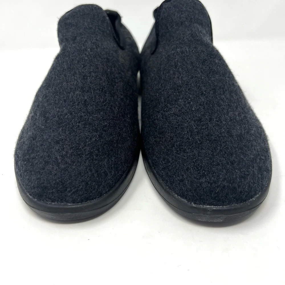 allbirds reposhing this