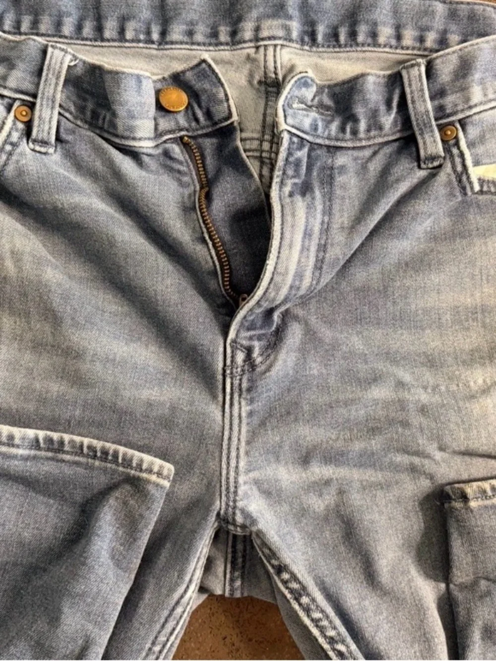 Banana Republic pairs banana
