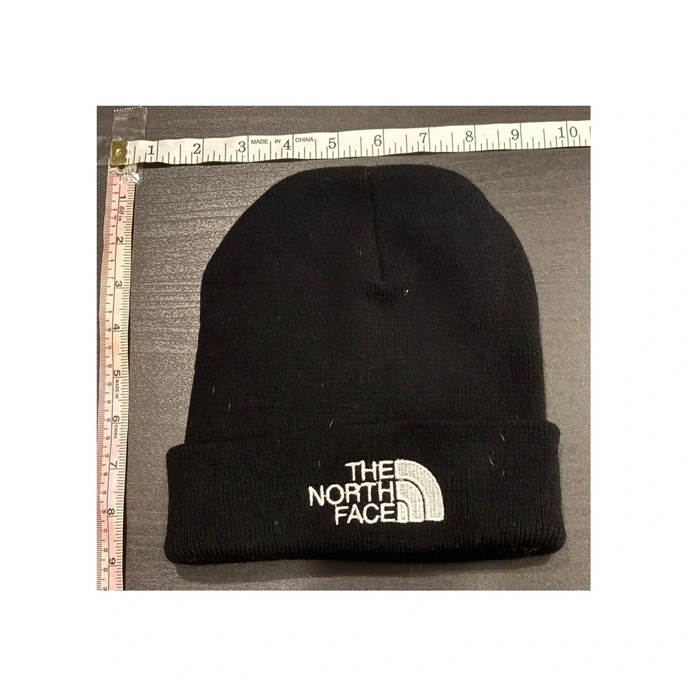 The North Face Black Knit Beanie White Logo Cuffed Winter Hat  OS