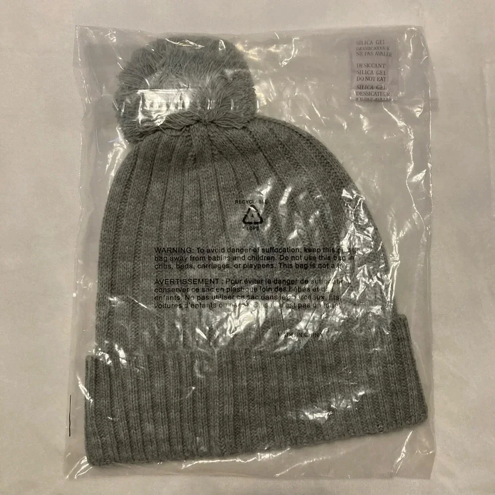NWT Michael Kors Pom Pom Beanie Hat