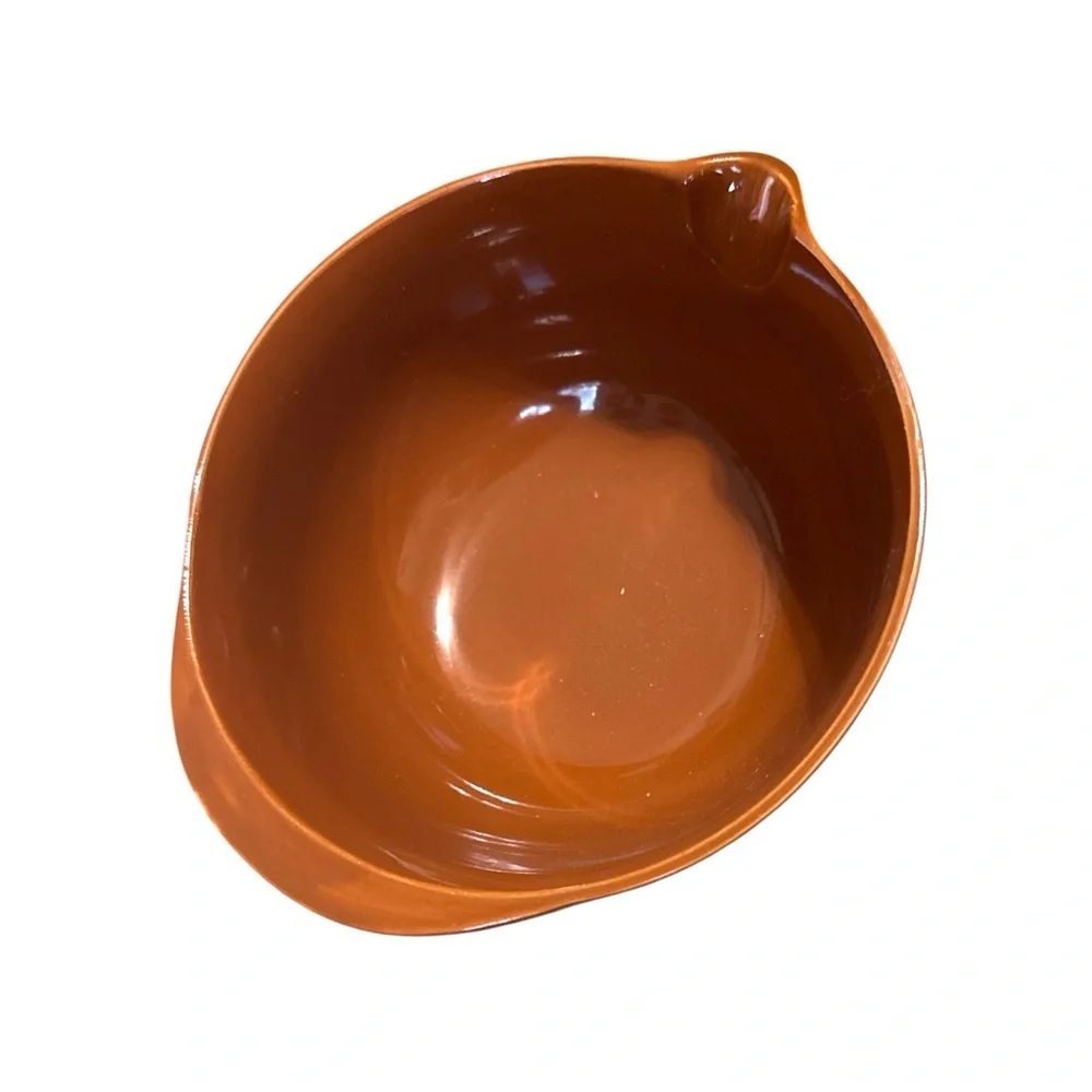 Vintage brown mixing