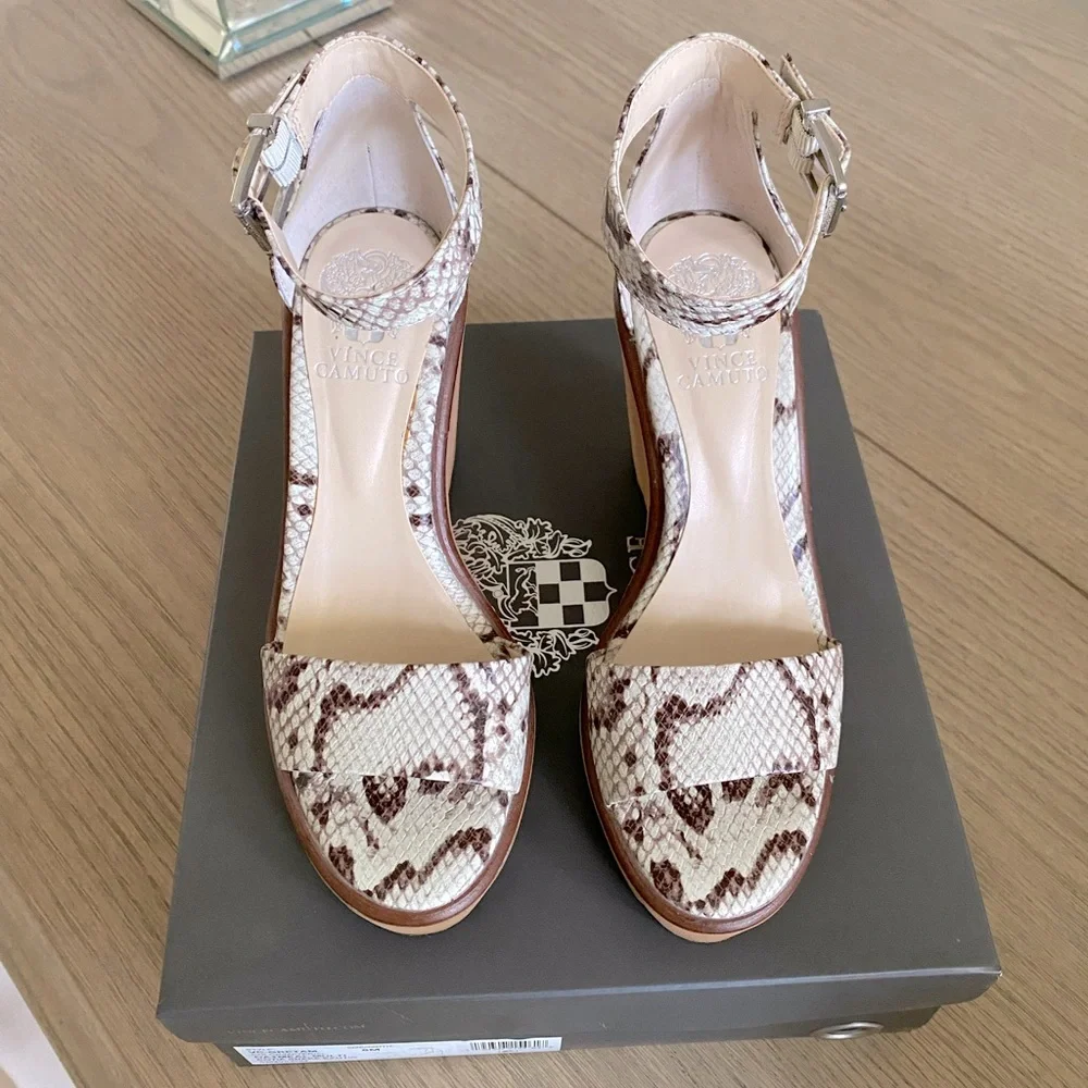 Vince Camuto these are