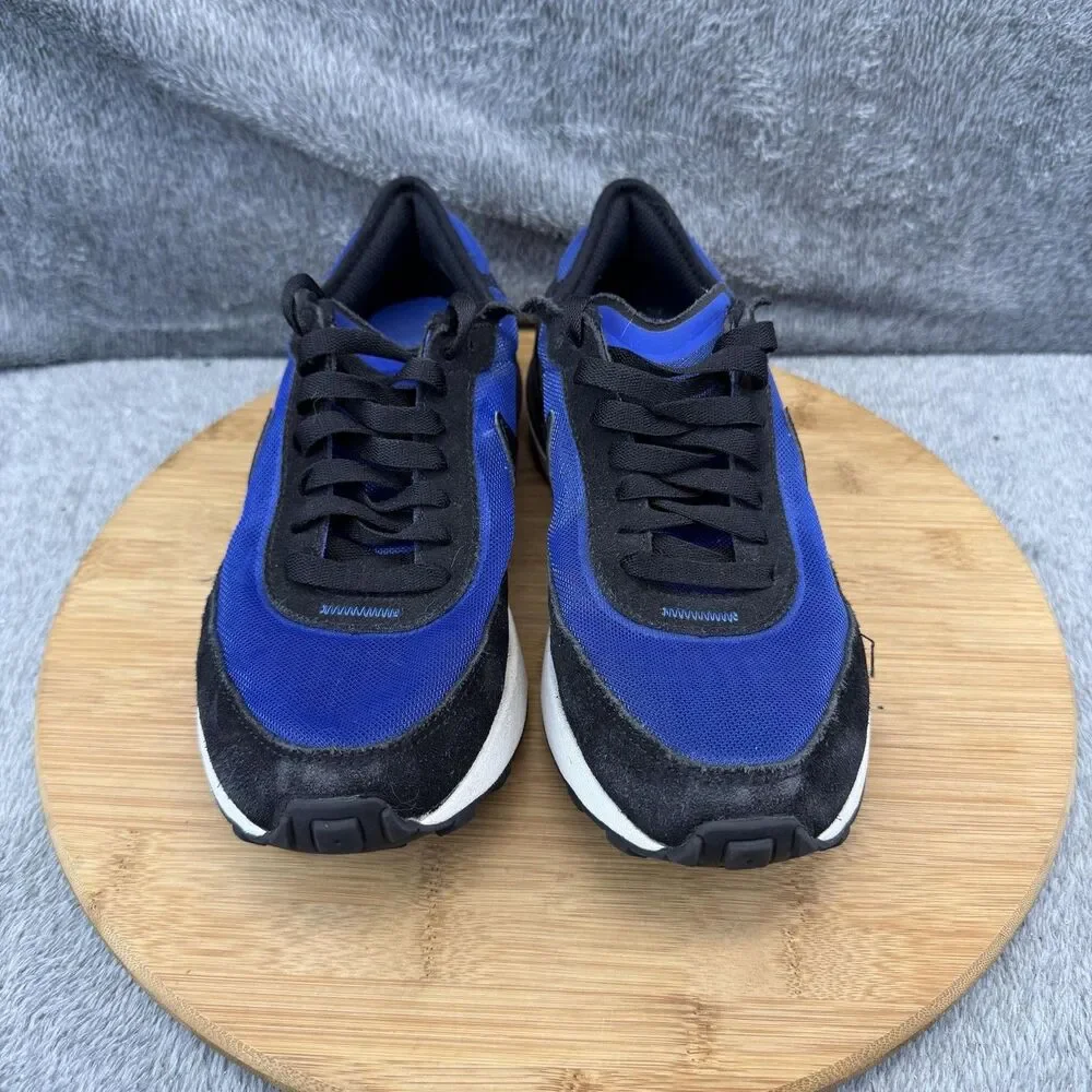Nike waffle one
