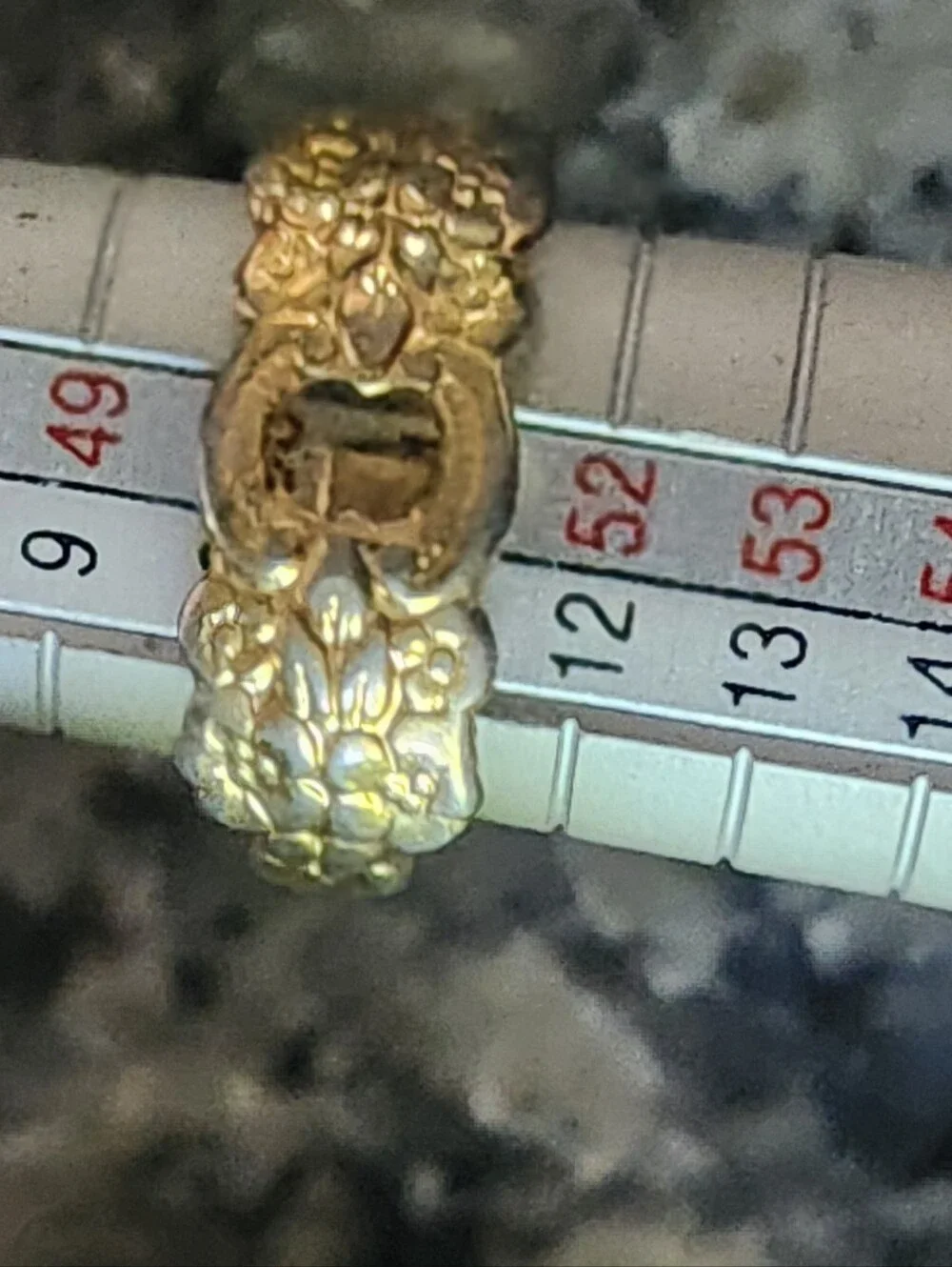 Oneida elegant gold