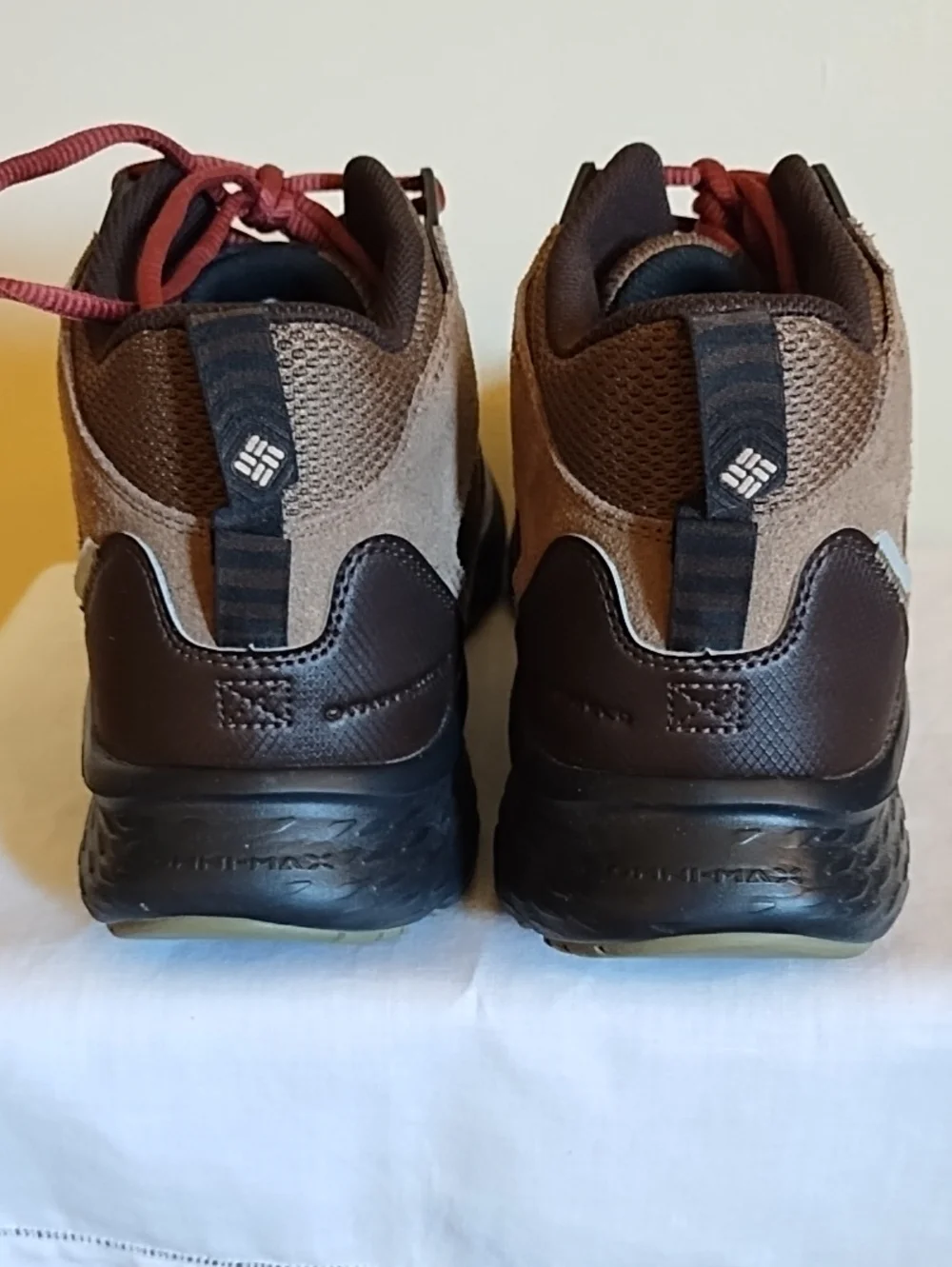 Columbia benson mid