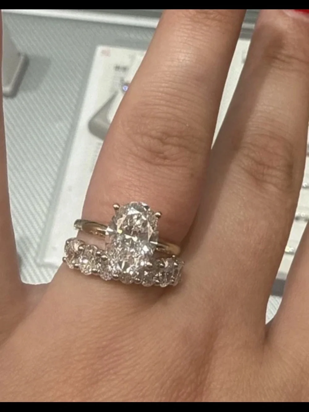 Oval Lab-Created Diamond Engagement Ring 3.07ctw E VS1 IGI 14k YG Sz 7 SET