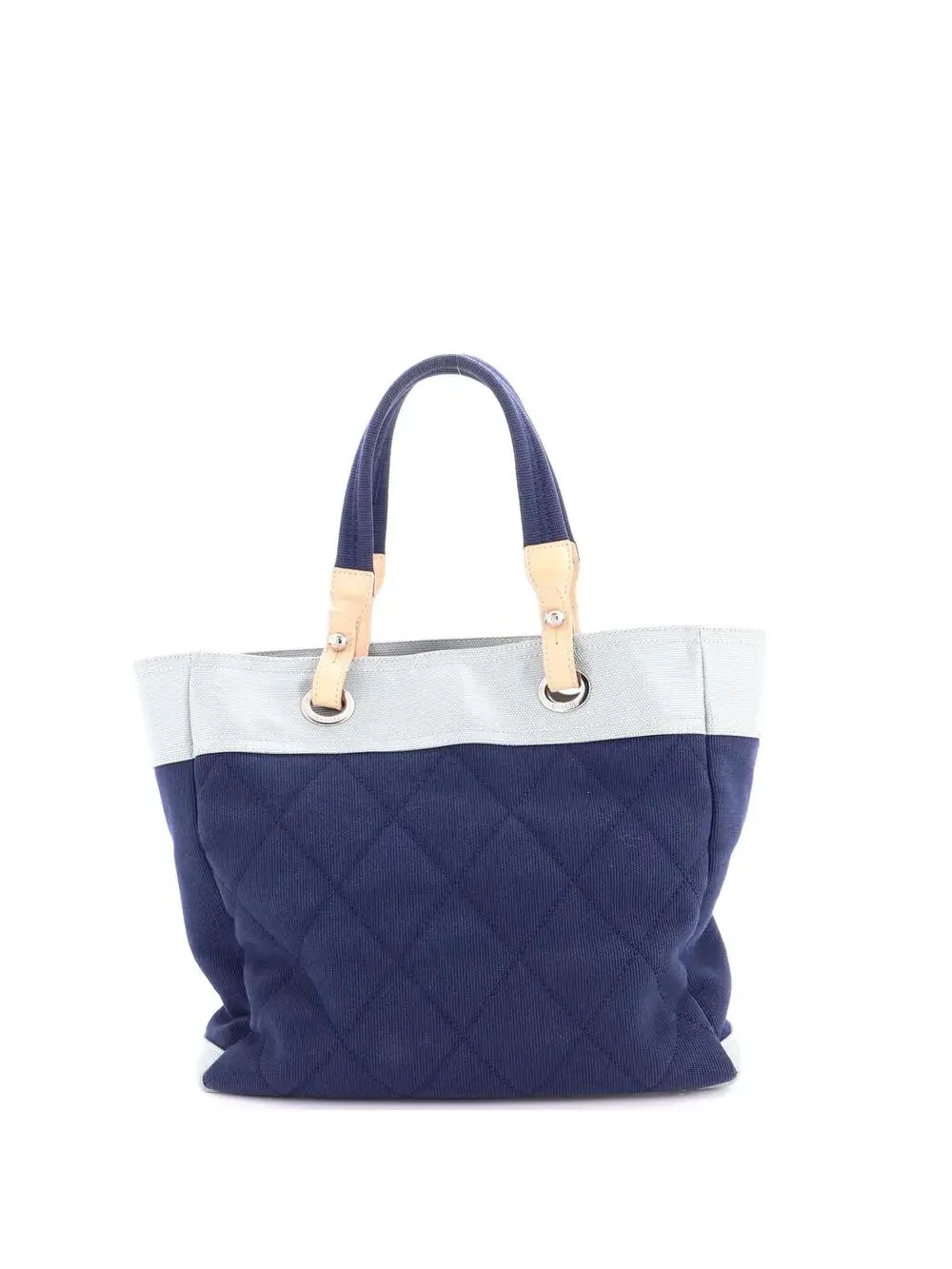 CHANEL elevate your