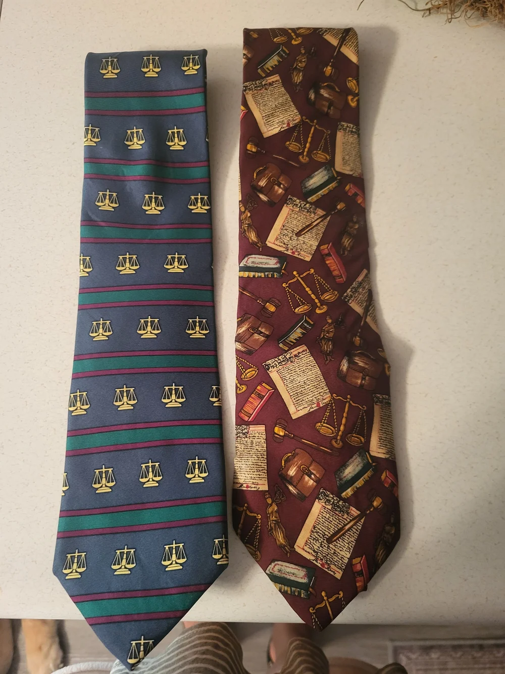 Lot of 2 ALYNN NECKWEAR 100% Silk Tie - Lawyer Designer Made USA