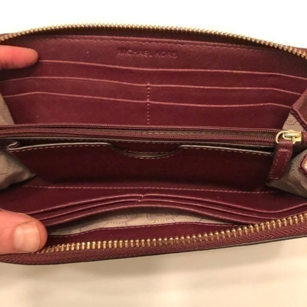 Michael Kors light wear