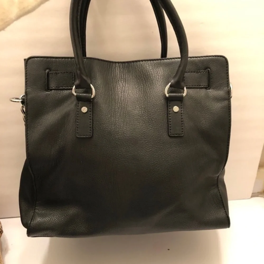 Michael Kors very beautiful