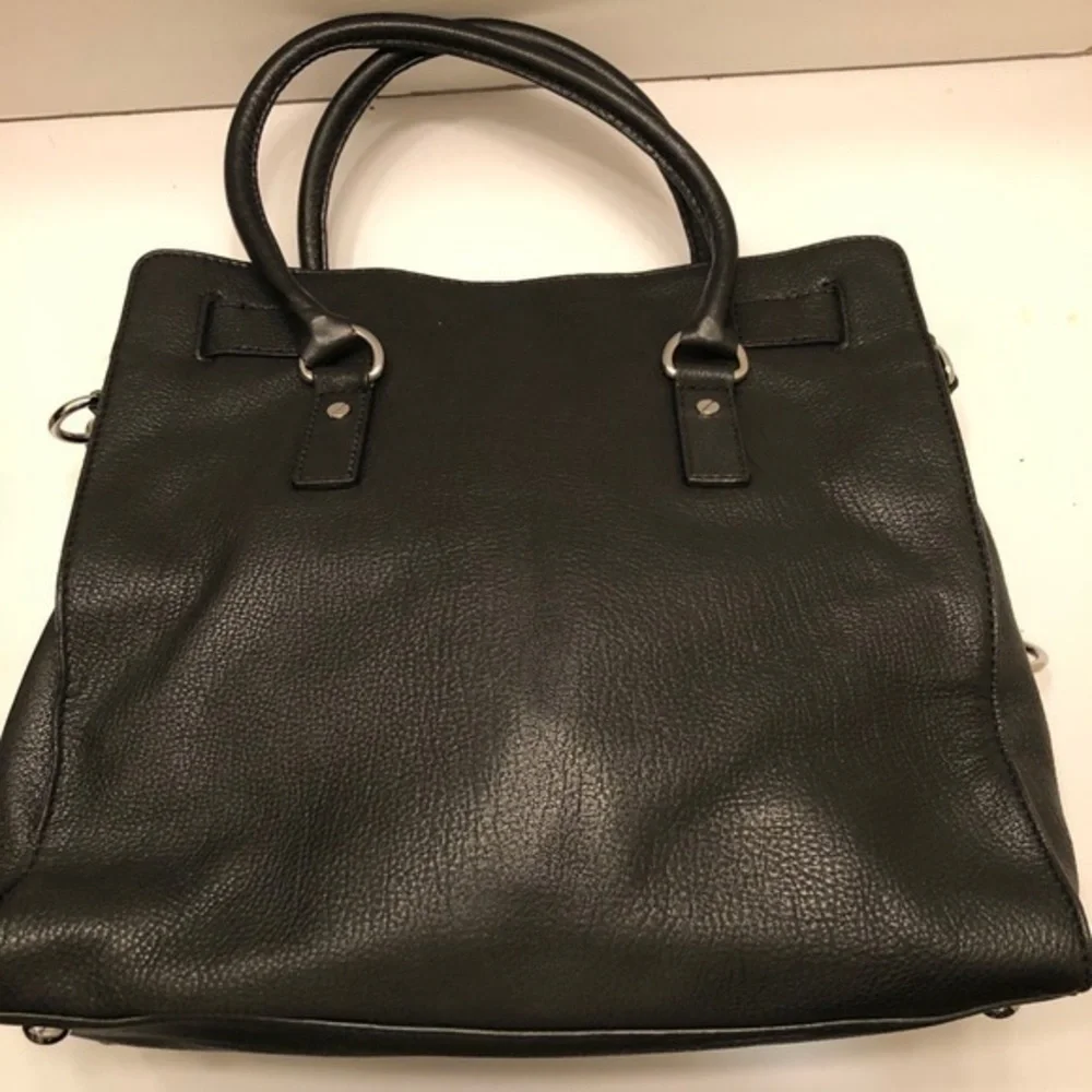Michael Kors very beautiful
