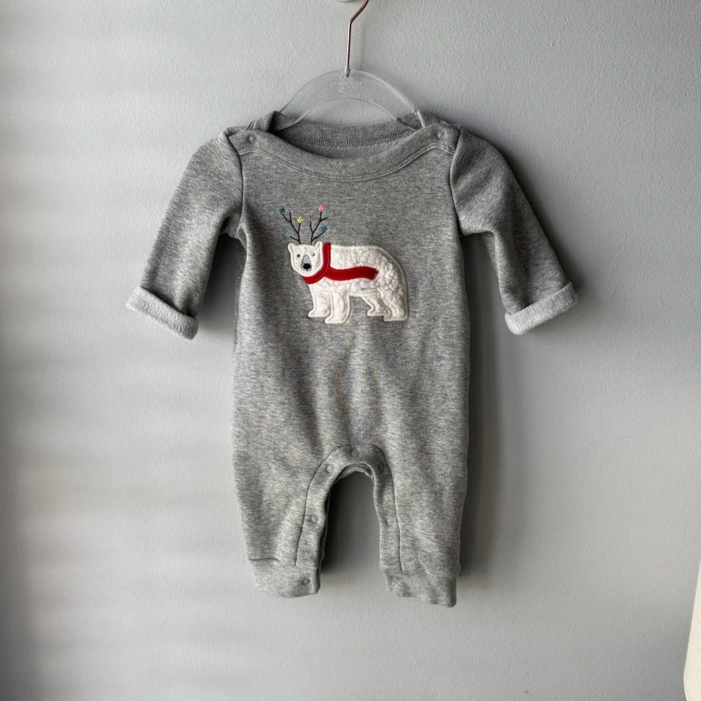 GAP baby month