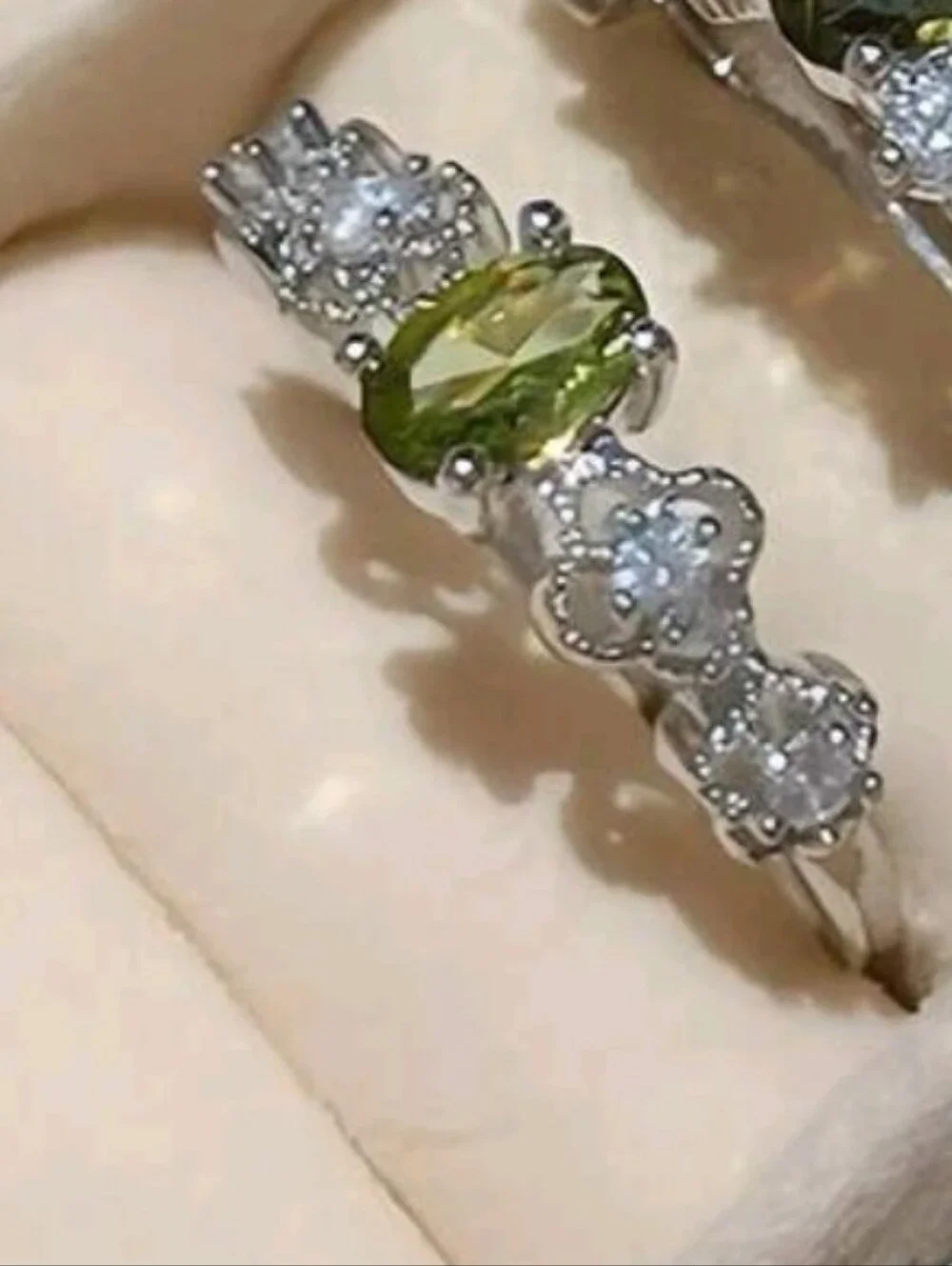 BRAND NEW ** Green Gemstone and Cubic Zirconia Ring