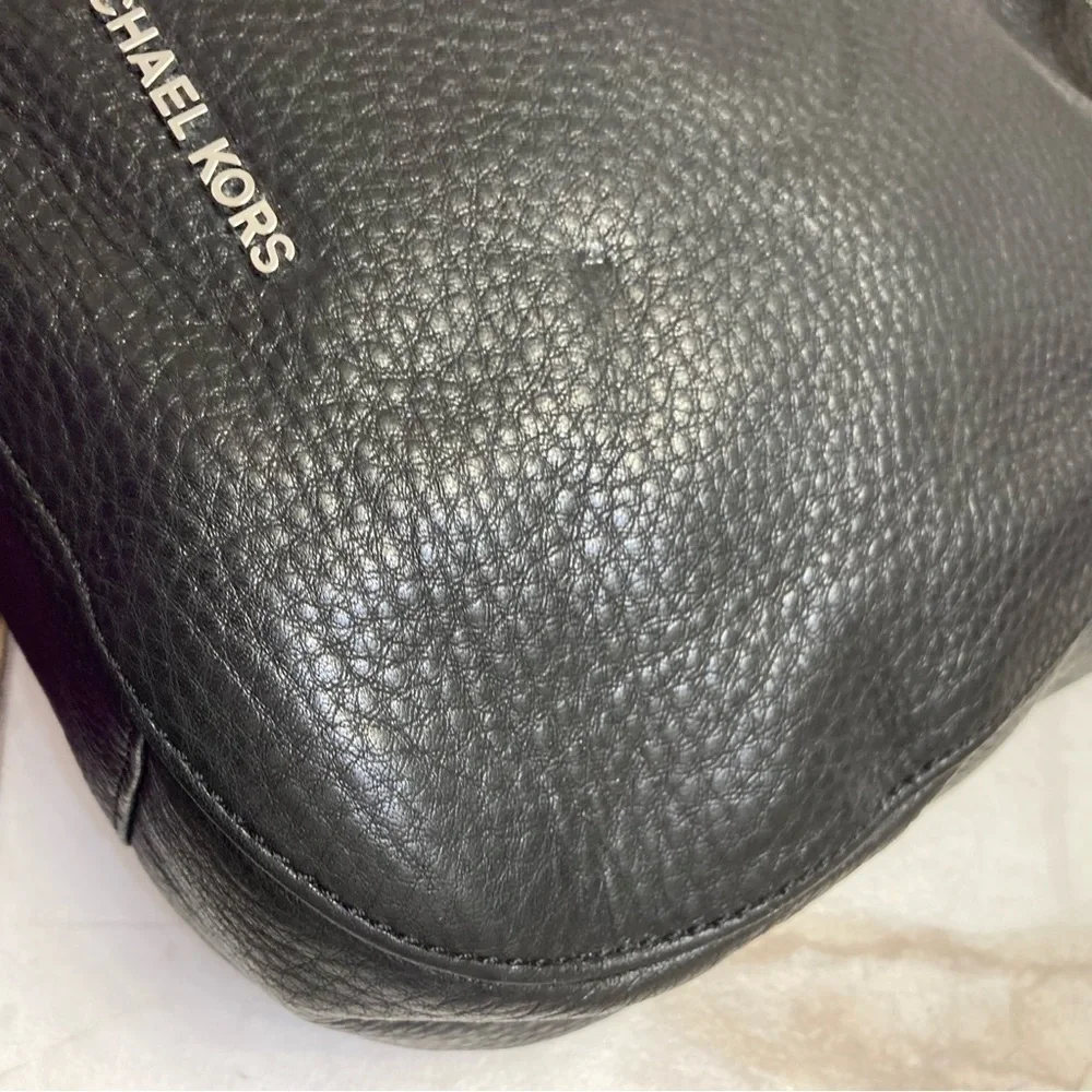Michael Kors used 2x