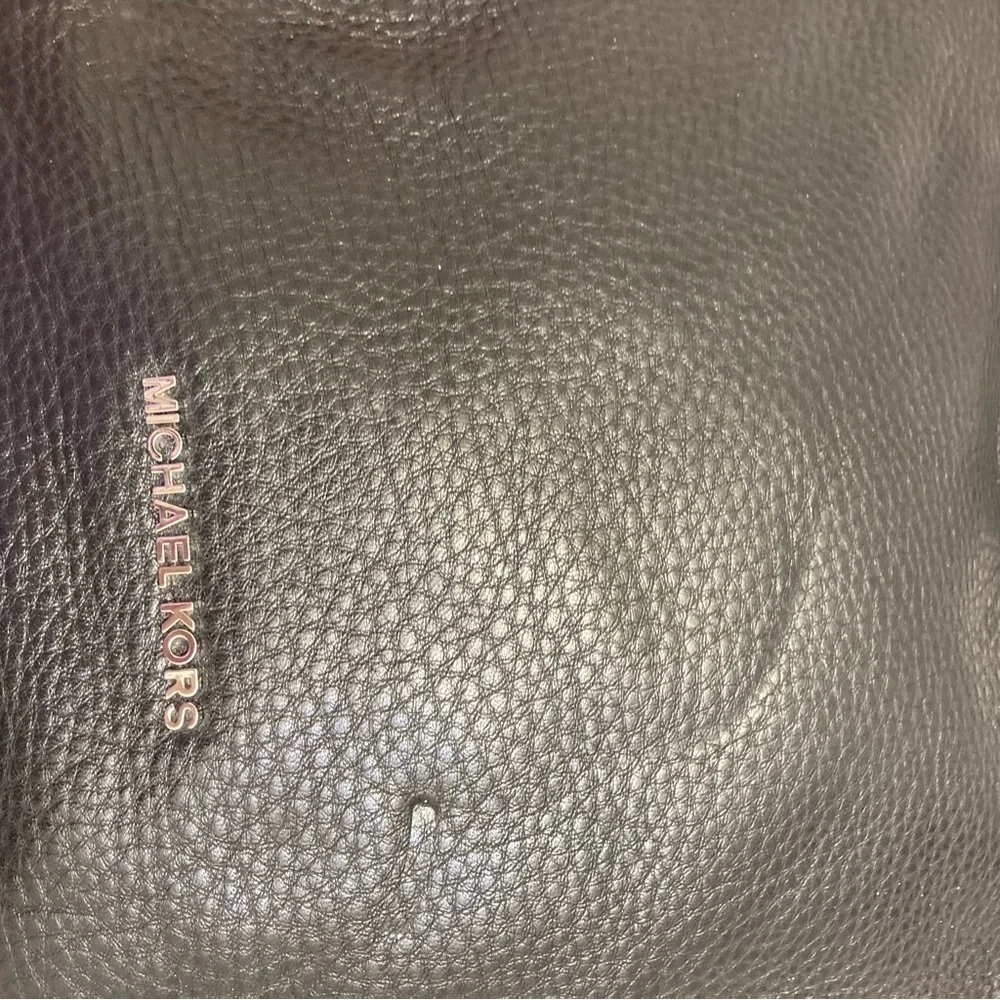 Michael Kors used 2x