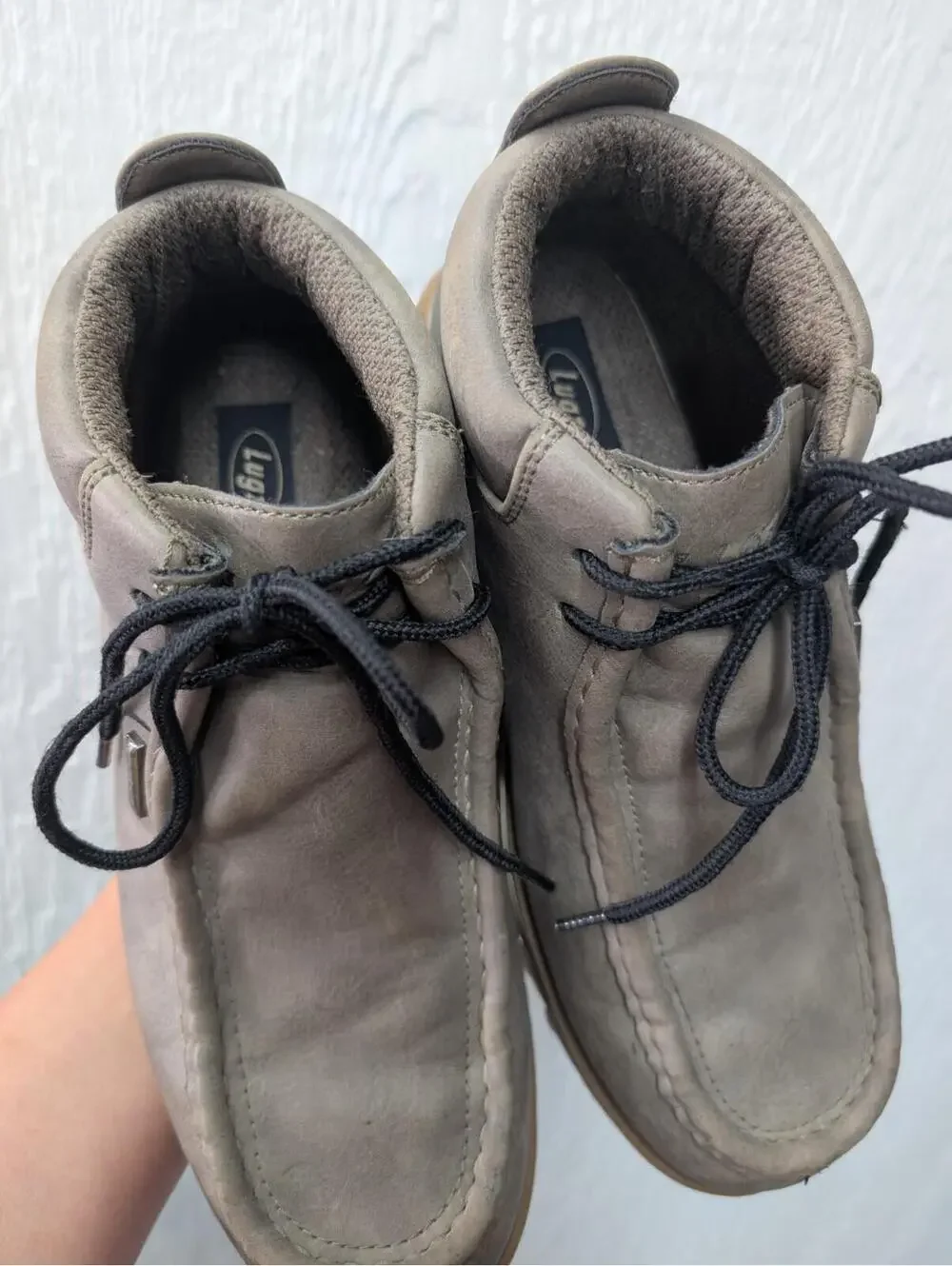 Lugz fringe moc