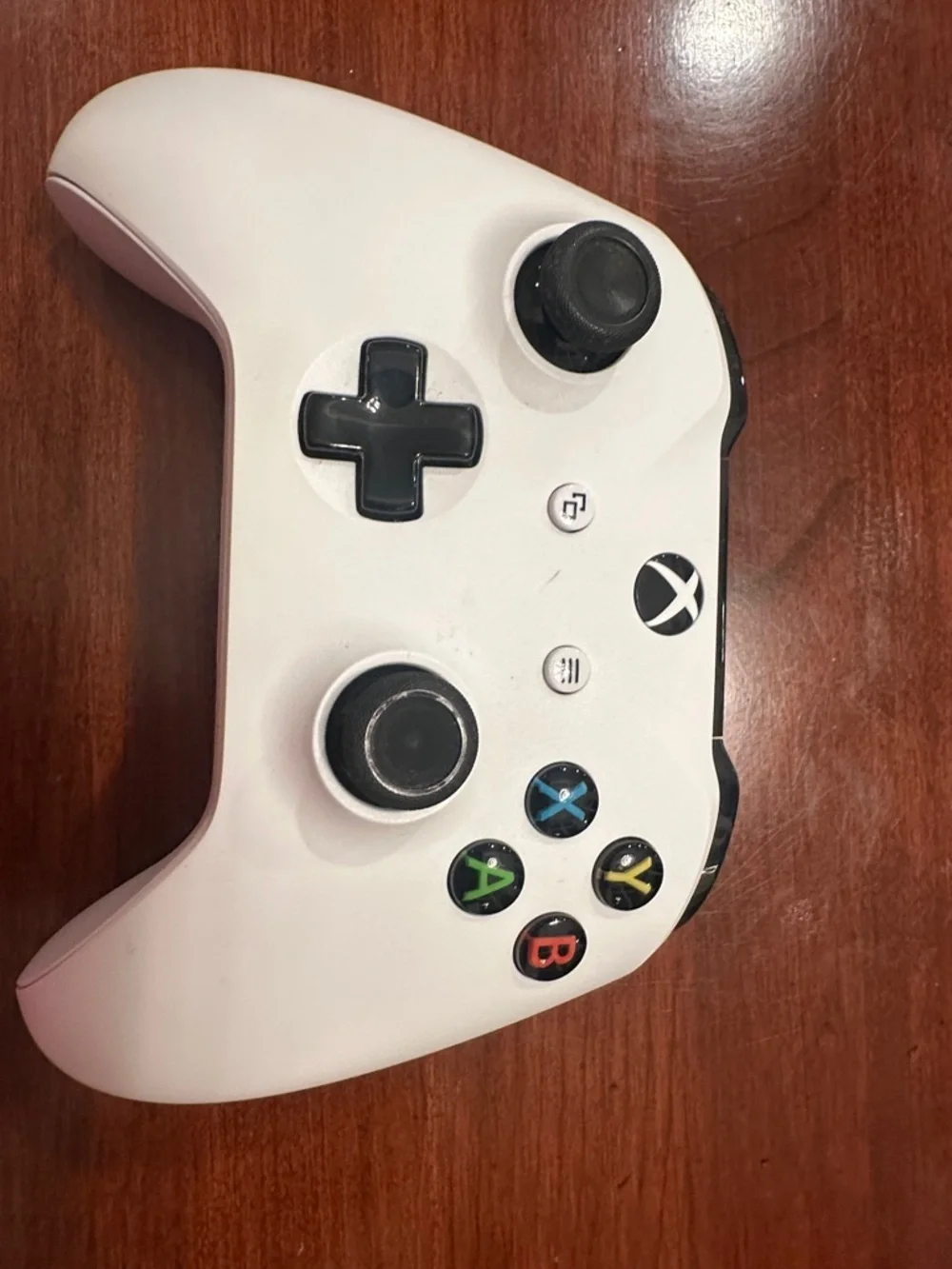 White Wireless Controller