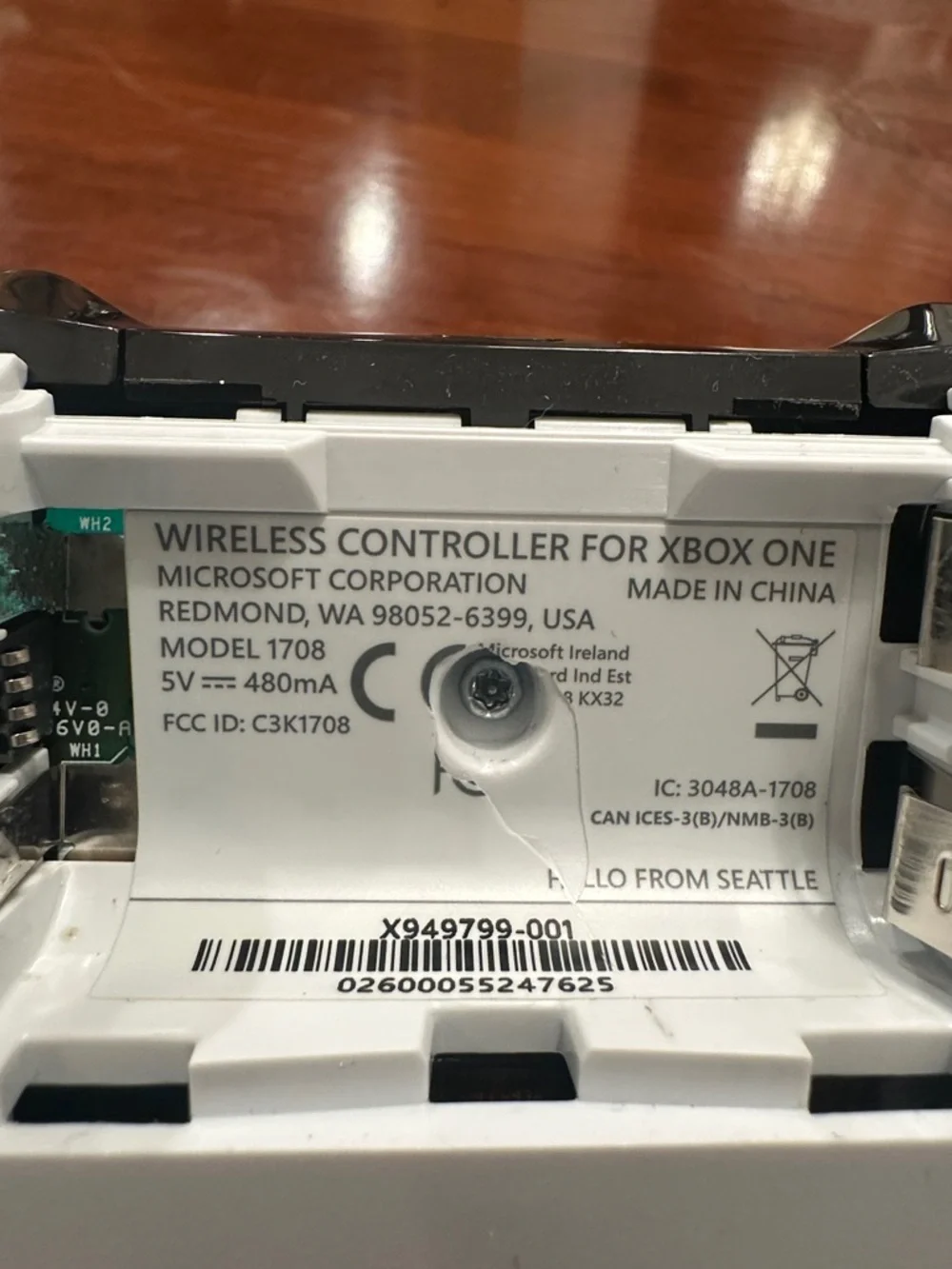 White Wireless Controller