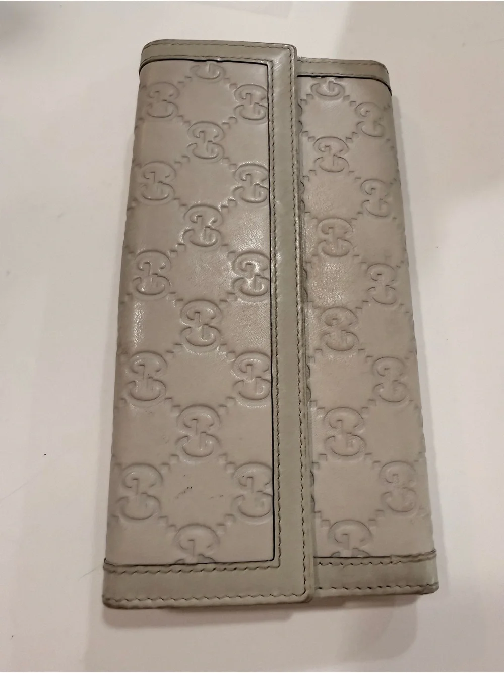Gucci leather wallet
