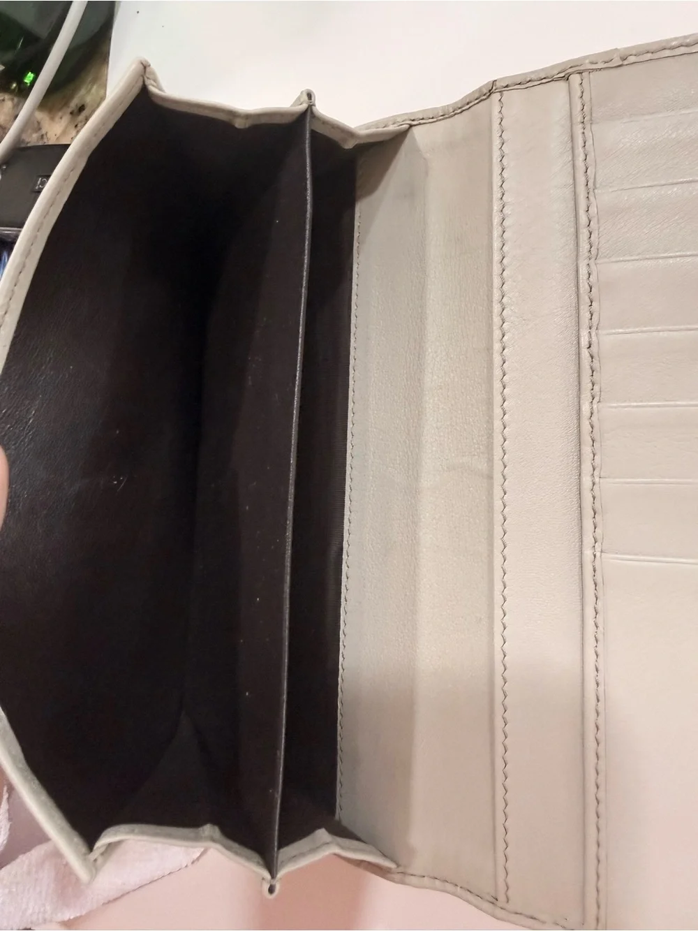 Gucci leather wallet