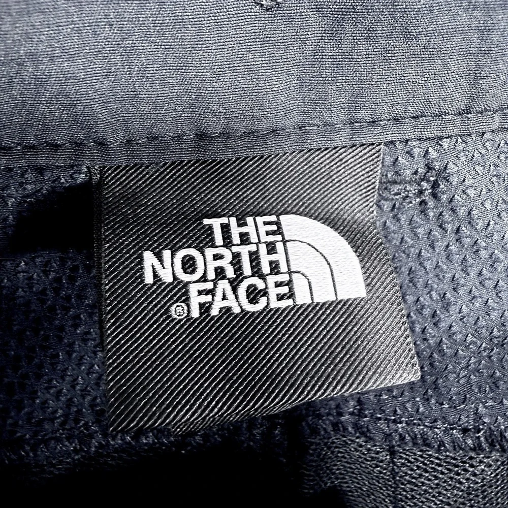 The North Face FlashDry Shorts Men's 34 Navy Hiking Outdoor Gorpcore Lightweight