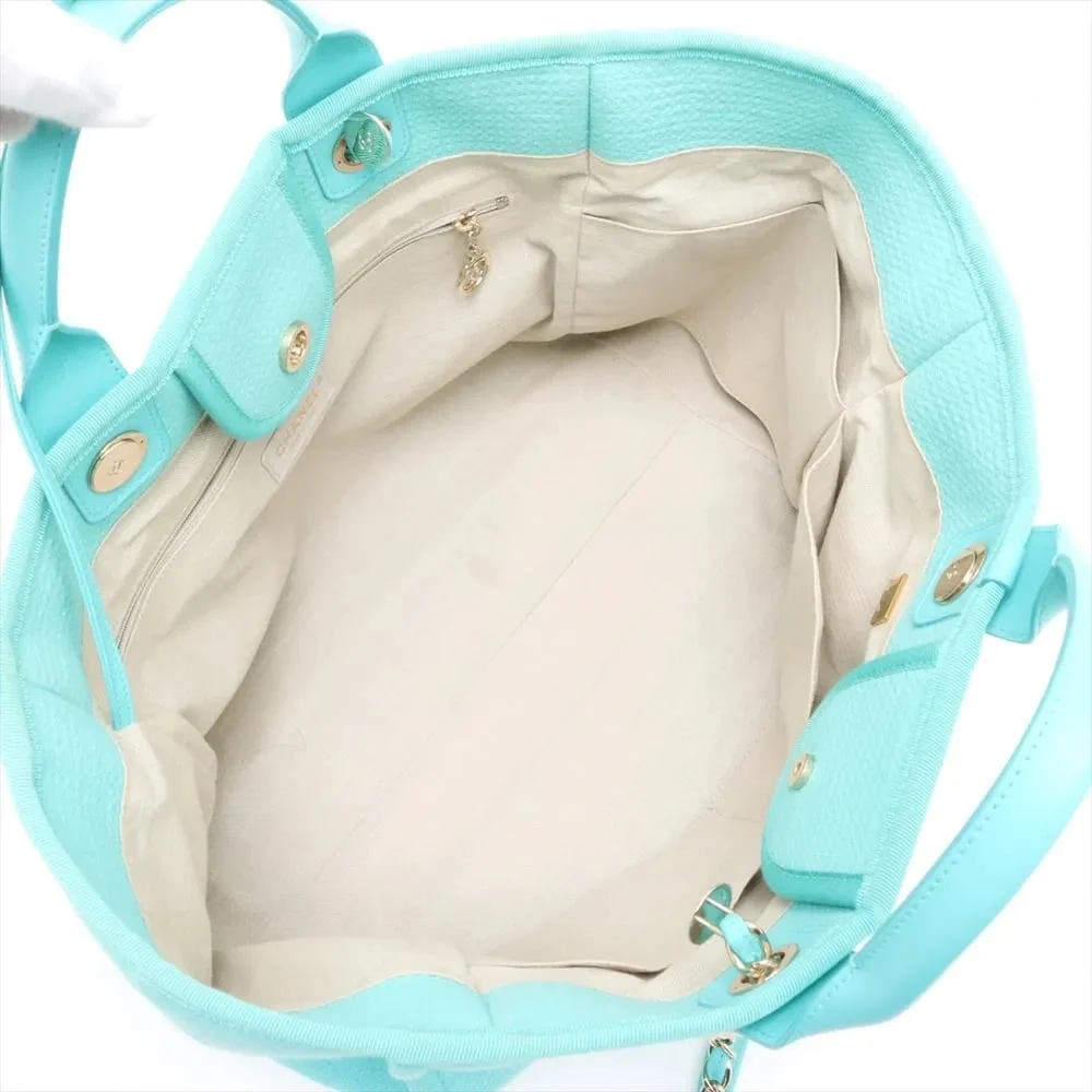 CHANEL tote 2025 crafted