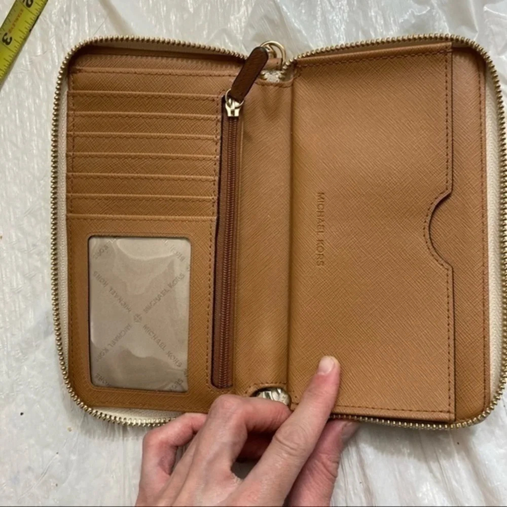 Michael Kors core edge scuffs