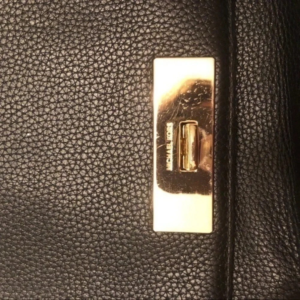 Michael Kors minor wear