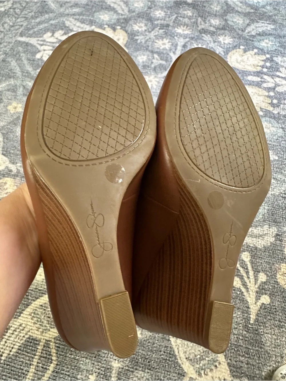 Jessica Simpson slip into