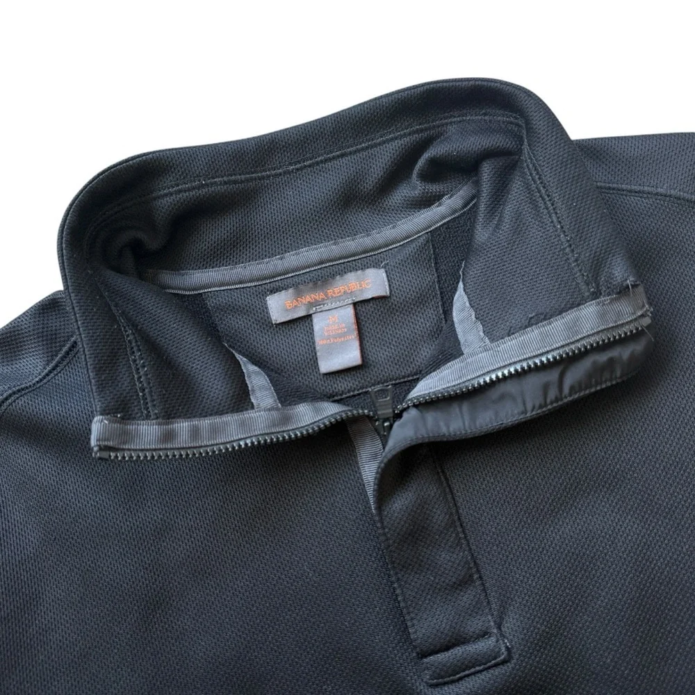 Banana Republic sleek banana