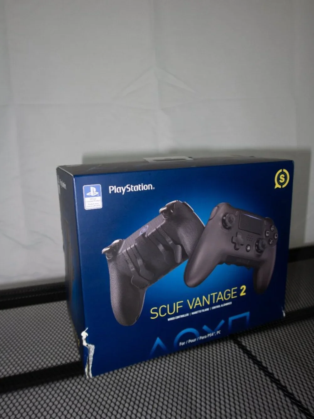 Scuf Vantage 2 (Discontinued) Playstation Controller (2 Faceplates)