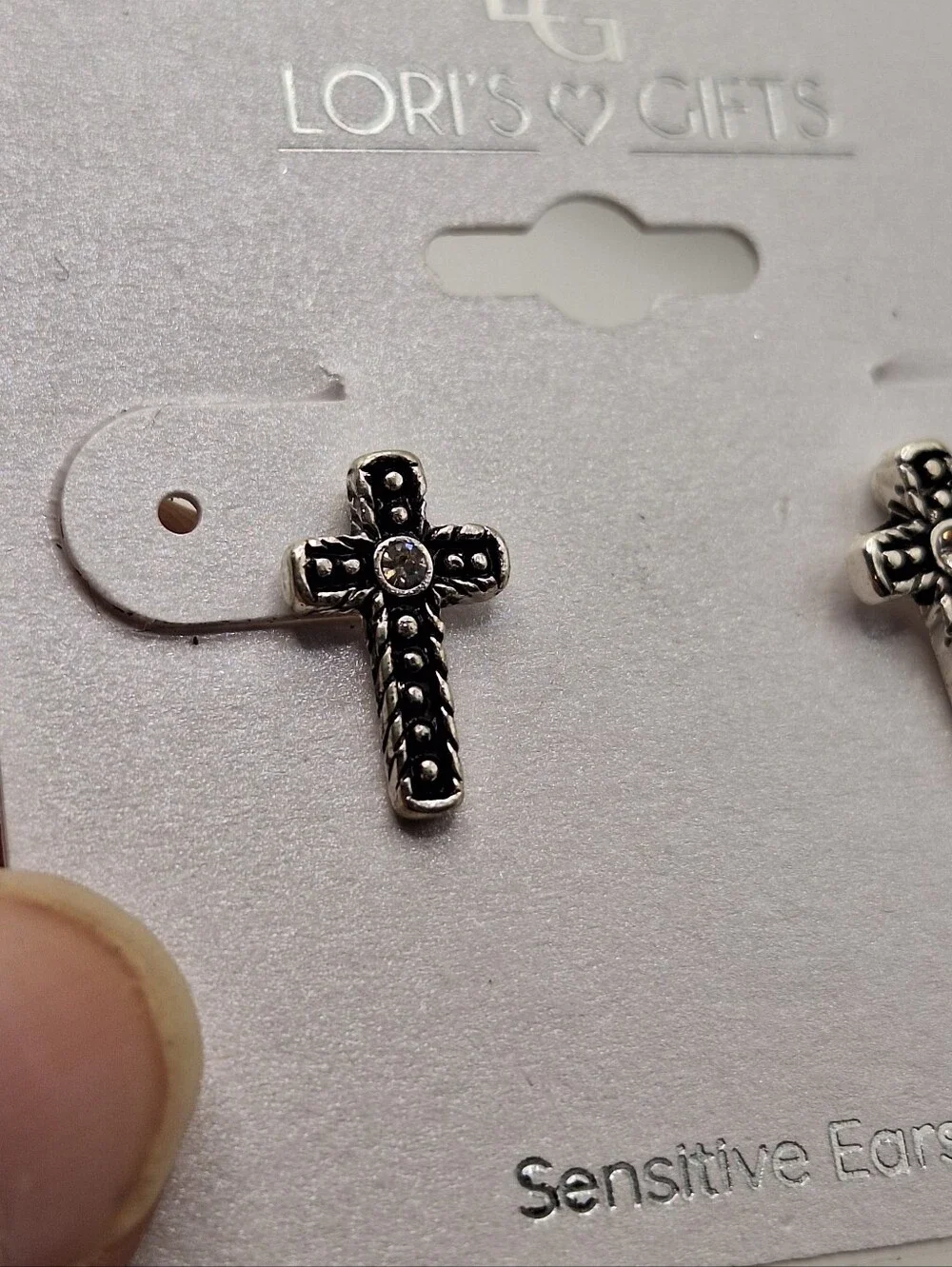 N/A delicate cross