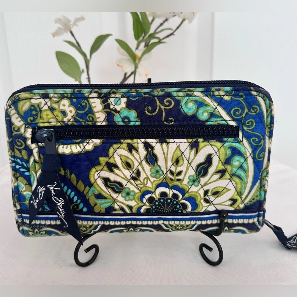 Vera Bradley vera bradley