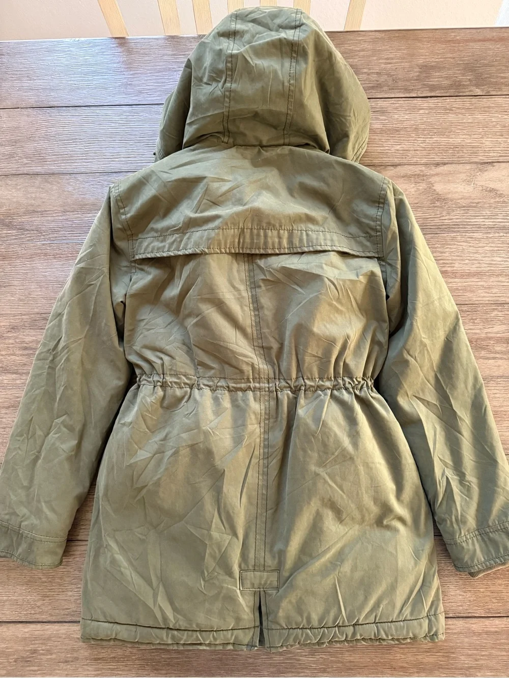 Abercrombie & Fitch warm olive