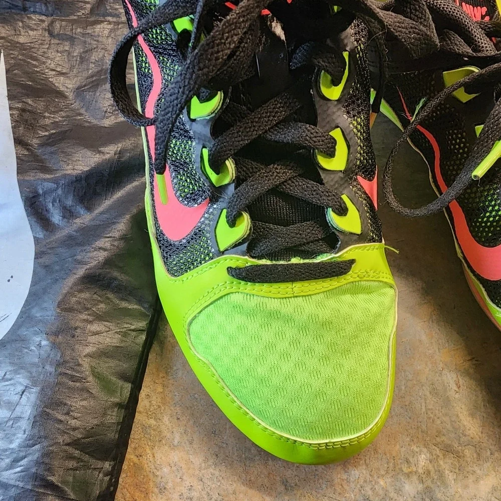 Nike step up