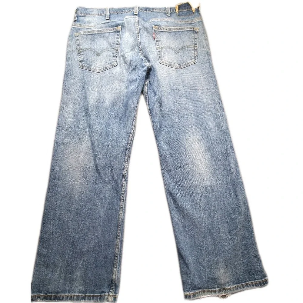 Levis all flaws
