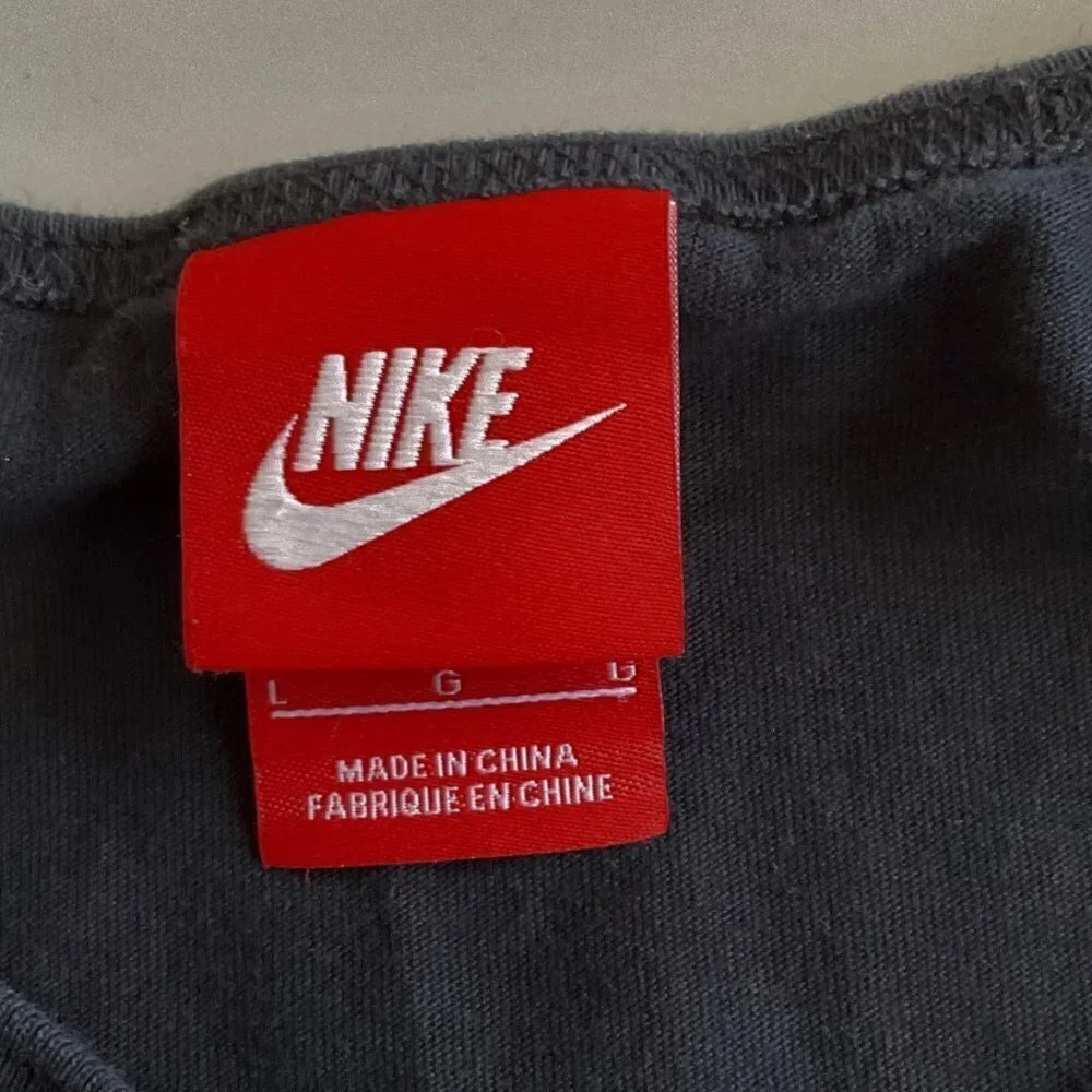 Nike air sleeveless
