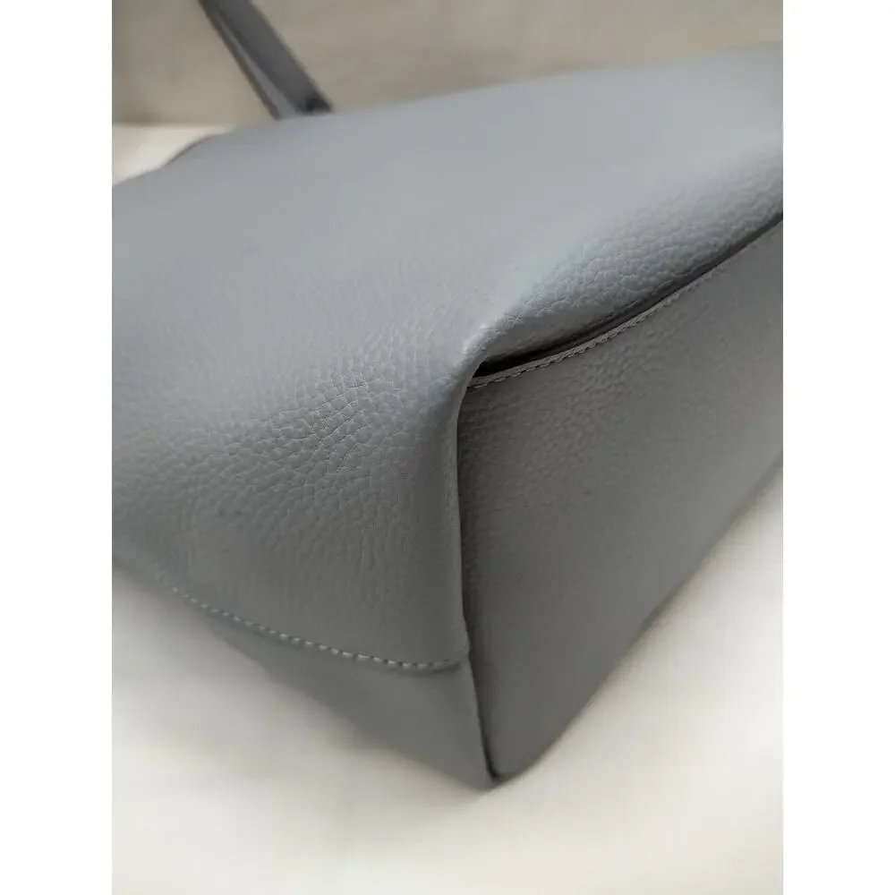 Coach day tote